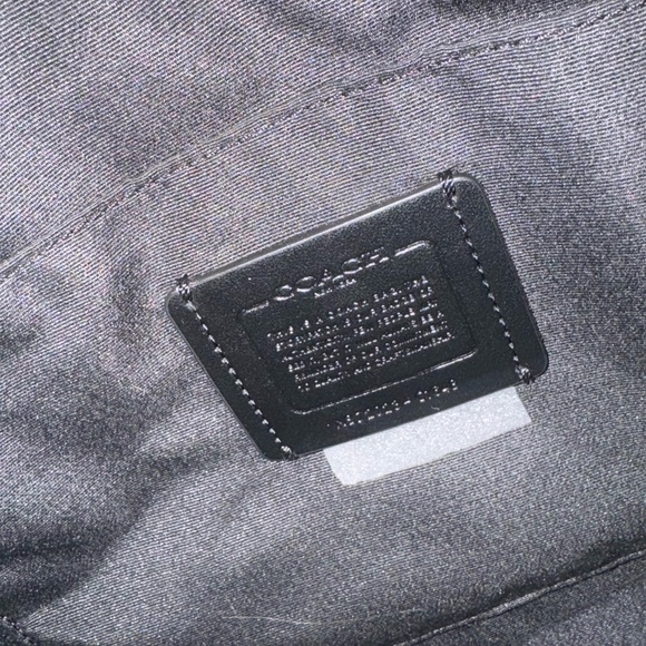 Coach Black Leather Shoulder Bag *AUTHENTIC* - Picture 6 of 8